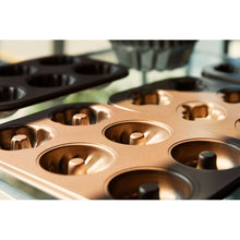 Nonstick Baking Tin (6 Donuts)