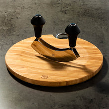 Mezzaluna Chopper (14cm / 5.5 in) with Bamboo Board (Ø24cm / 9.5 in)