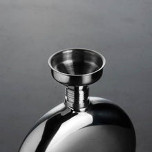 Stainless Steel Hip Flask With Funnel (5oz)